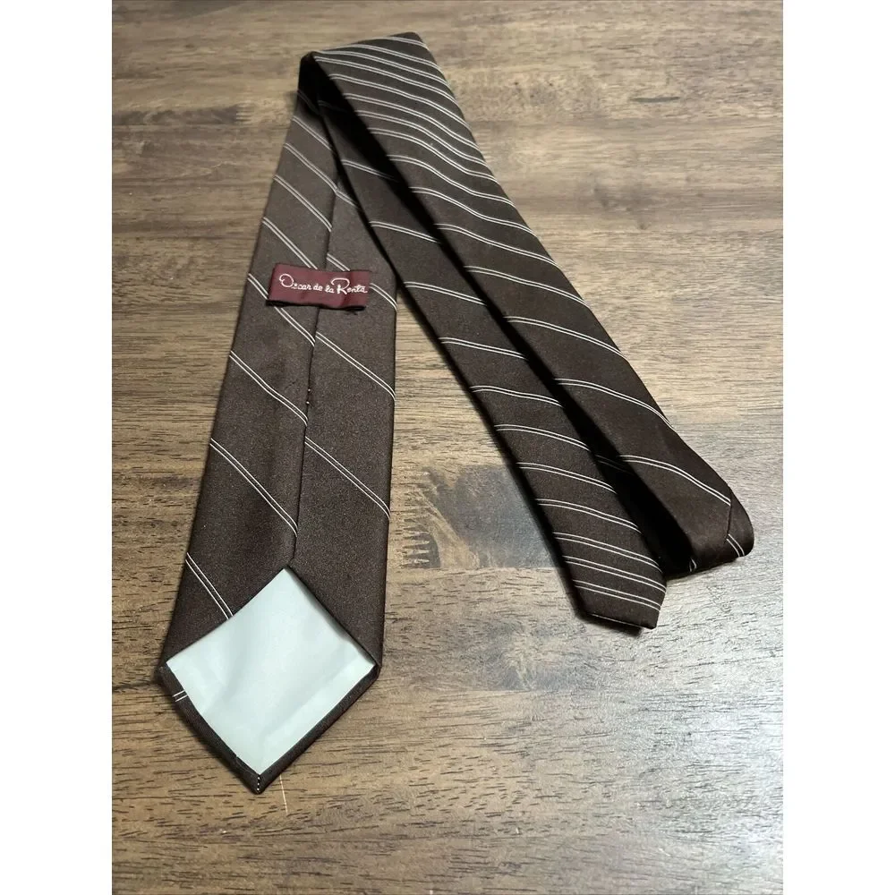 Vintage Oscar De La Renta Tie‎ Silk Blend Brown Stripes Mens Made In USA